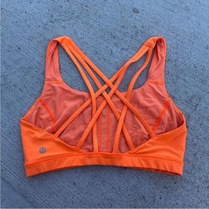 Lululemon Free To Be Serene Sports Bra